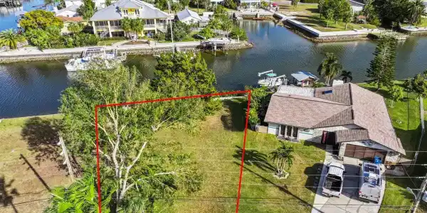 3485 GULF COAST DRIVE