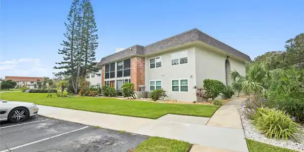 3800 SAXON DRIVE