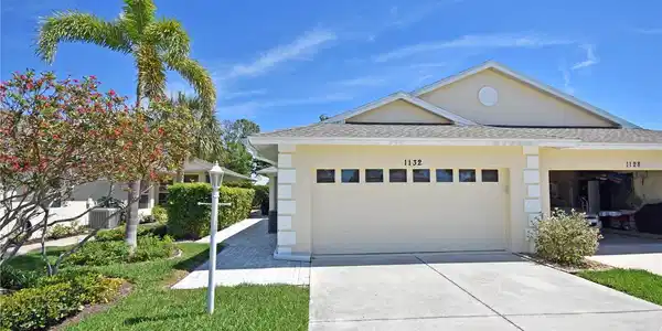 1132 YOSEMITE DRIVE