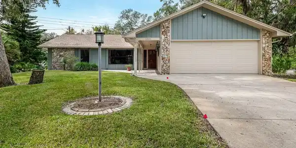 1606 ORANGE TREE DRIVE