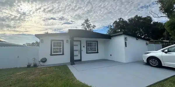 4512 FOUNTAINBLEAU ROAD