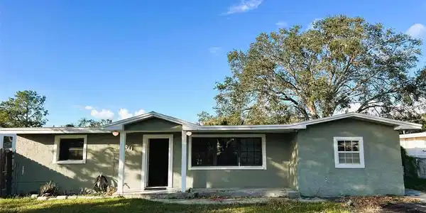4011 W FAIRVIEW HEIGHTS