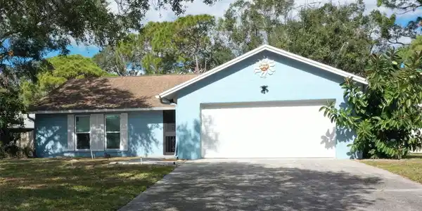 6806 PARADISE BAY WAY