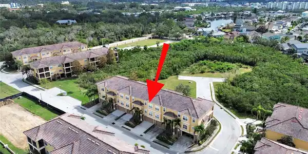 4528 HERON LANDING