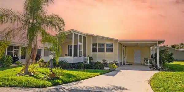 885 CASCADE COURT