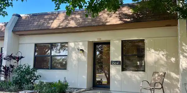 1504 MISSION HILLS BOULEVARD