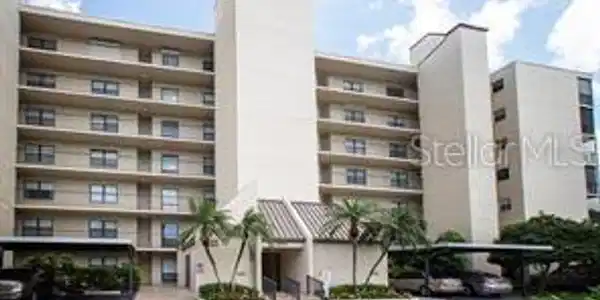 2800 COVE CAY DRIVE
