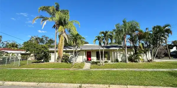 111 BISCAYNE AVENUE