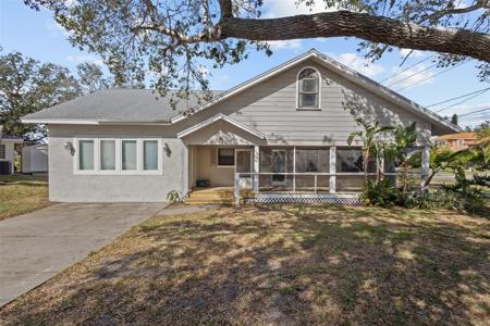 1321 RIVERSIDE DRIVE