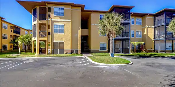 4323 BAYSIDE VILLAGE DRIVE