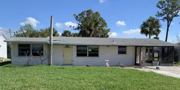 1215 S MARYKNOLL ROAD