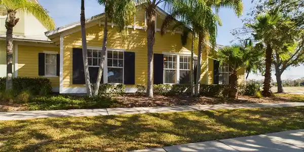 5516 LUMINAR POINTE LANE