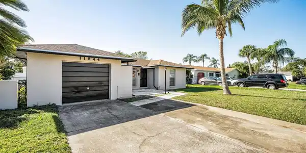 11944 ORANGE BLOSSOM DRIVE