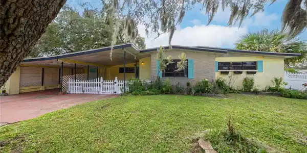 1910 S SMITH DRIVE
