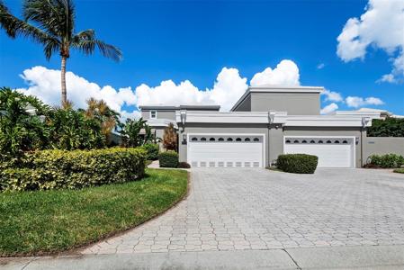 3542 MISTLETOE LANE
