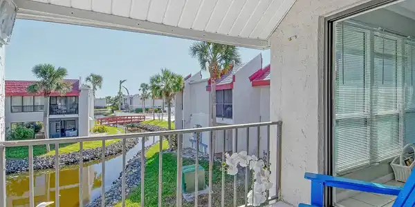1801 GULF DRIVE N