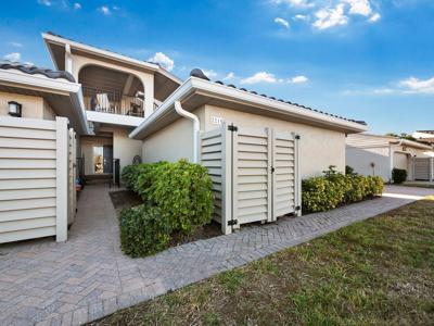 2215 HARBOURSIDE DRIVE