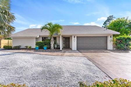 2558 OBERON ROAD