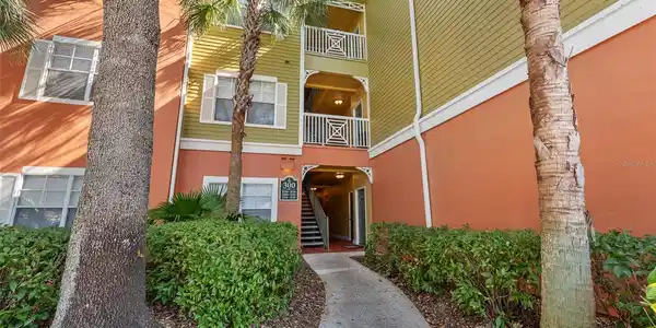 4207 S DALE MABRY HIGHWAY