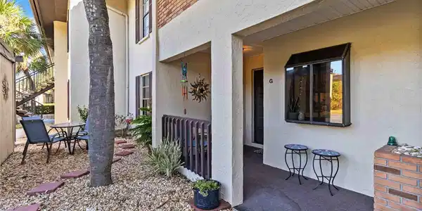 295 MISSION TRAIL W