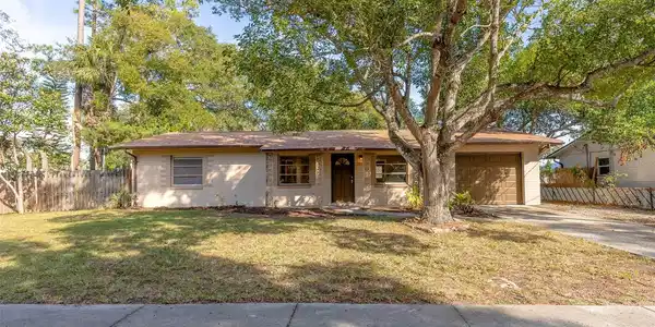 1109 DOUGHERTY STREET
