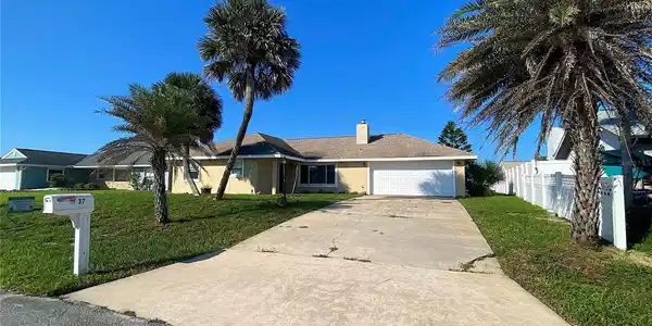 37 SEA HARBOR DRIVE E