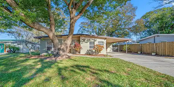 343 COUNTRY CLUB DRIVE