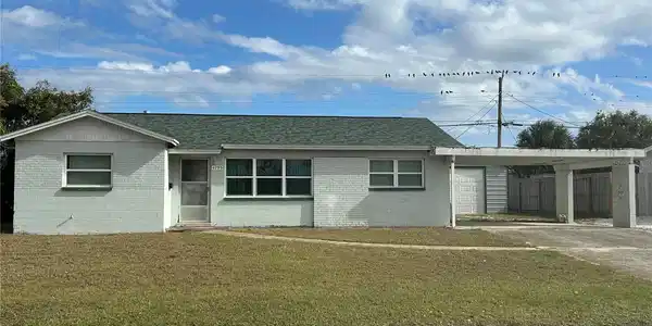 4795 KEY LARGO DRIVE W