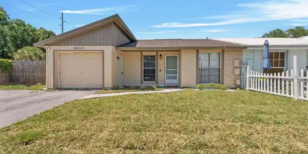 10217 TURTLE HILL COURT