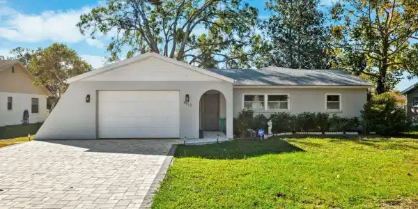 8412 DUNNELLON ROAD