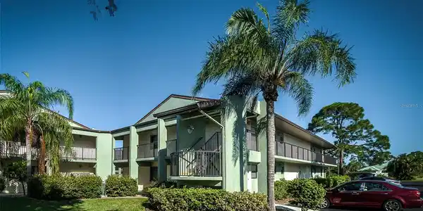 2001 LITTLE PINE CIRCLE