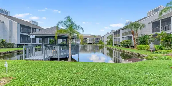 259 FENWICK DRIVE