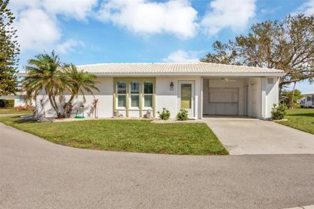 458 CIRCLEWOOD DRIVE