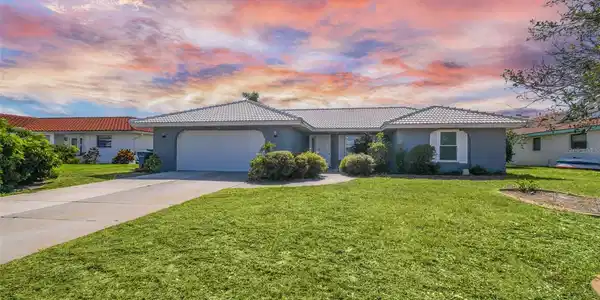 72 WINDSOR DRIVE