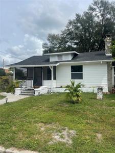 915 15TH STREET W