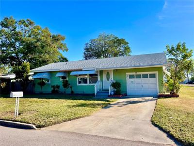2113 20TH STREET W