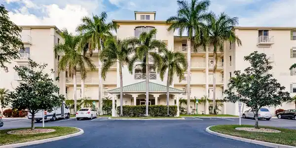 200 HARBOR WALK DRIVE