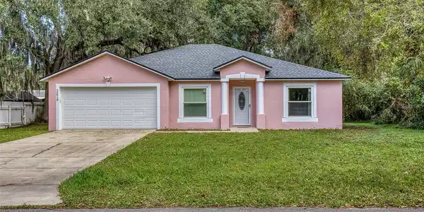 3219 NEEDLE PALM DRIVE