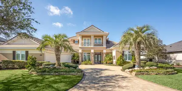 55 NORTHSHORE DRIVE