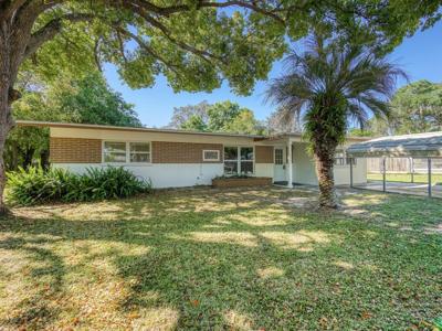 4252 COURIER LANE