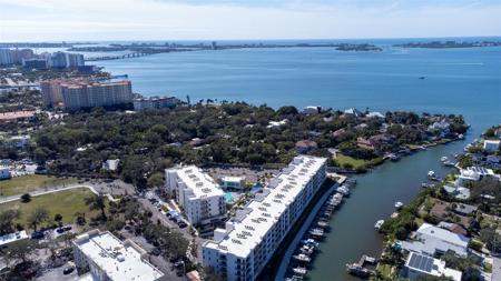 1709 N TAMIAMI TRAIL