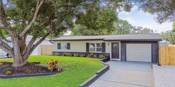 2415 HAVANA DRIVE