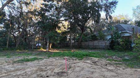 25 HERNANDEZ AVENUE