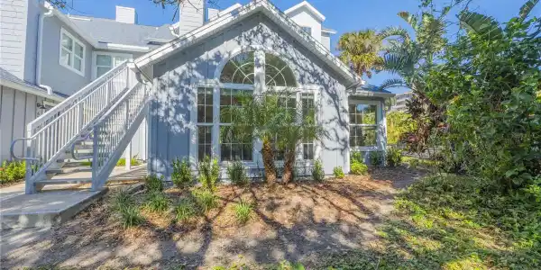 4278 SUN VILLAGE COURT