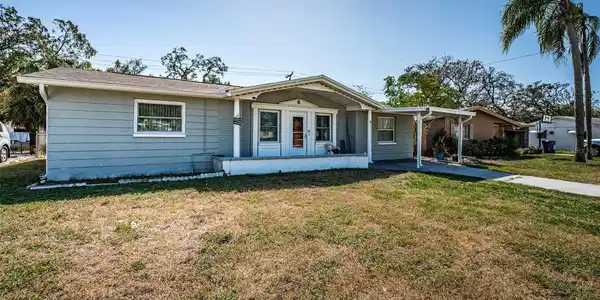 4424 BEACON SQUARE DRIVE