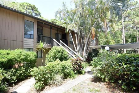 1716 GLENHOUSE DRIVE