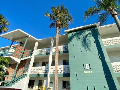 5885 17TH STREET W