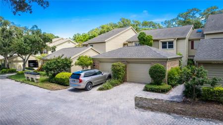 54 PELICAN PLACE