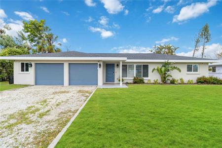 2231 SUNNYSIDE LANE