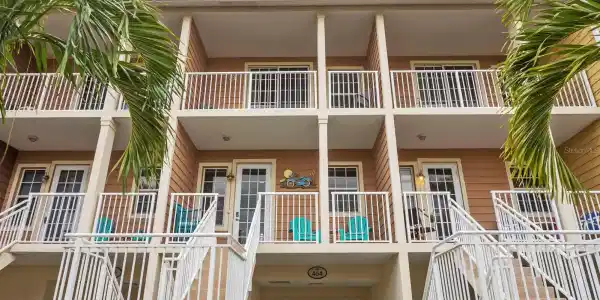 464 BAHIA BEACH BOULEVARD